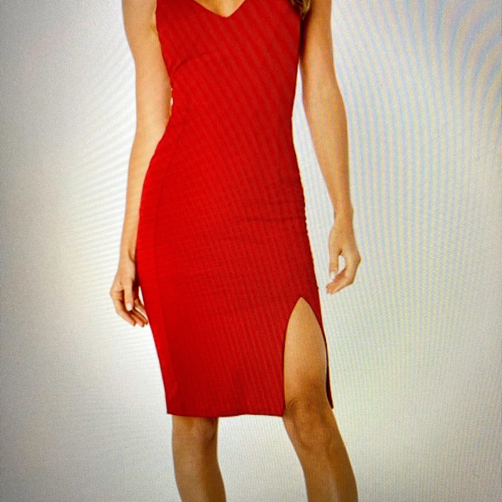 Iconic Moment Red Bodycon Midi Dress